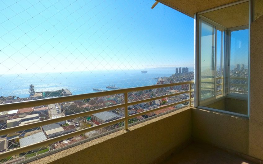 CERRO PLACERES, 3 DORMITORIOS,2 BAÑOS, VISTA PANORAMICA ESTACIONAMIENTO