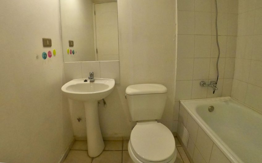 CERRO PLACERES, 3 DORMITORIOS,2 BAÑOS, VISTA PANORAMICA ESTACIONAMIENTO