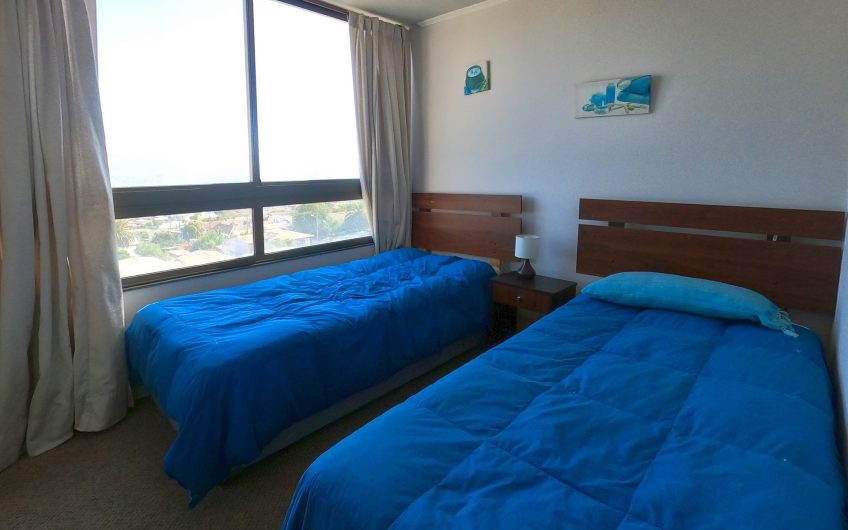 AMPLIO DEPARTAMENTO 3 DORMITORIOS, 2 ESTACIONAMIENTOS