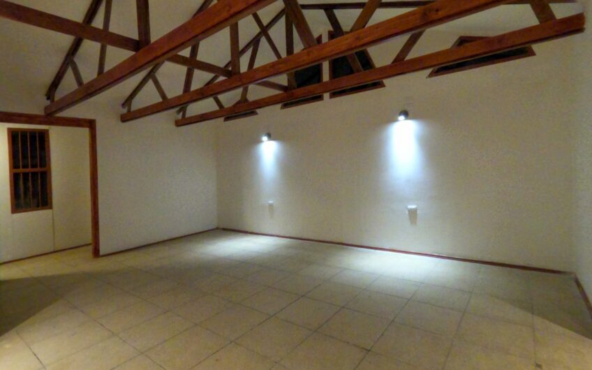 REÑACA – LOS PINOS, CASA RECIEN REMODELADA